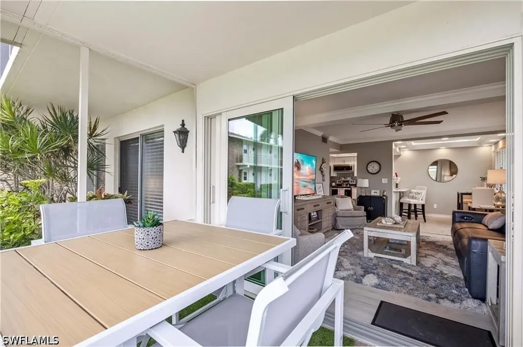 330 Kon Tiki Drive Naples FL 34113