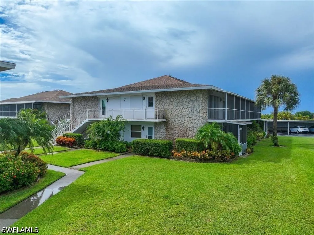 330 Kon Tiki Drive Naples FL 34113