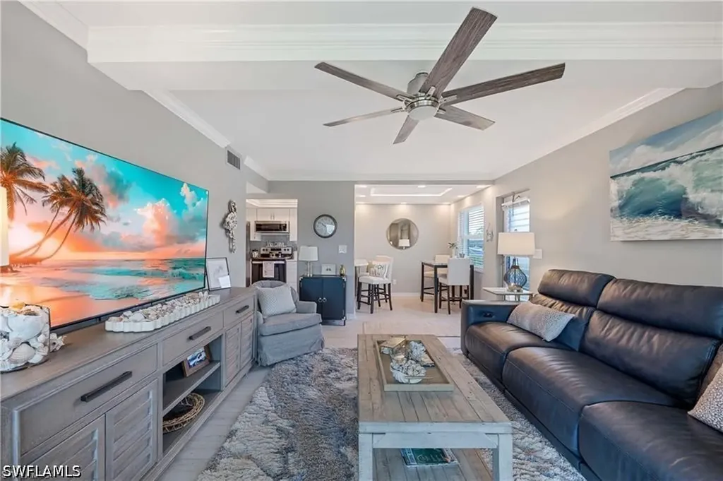 330 Kon Tiki Drive Naples FL 34113