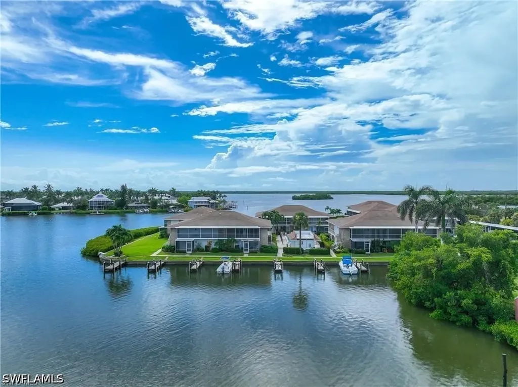 330 Kon Tiki Drive Naples FL 34113