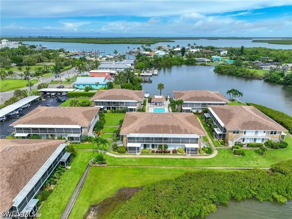 330 Kon Tiki Drive Naples FL 34113