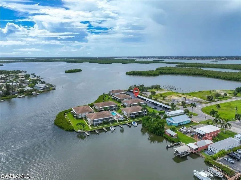 330 Kon Tiki Drive Naples FL 34113