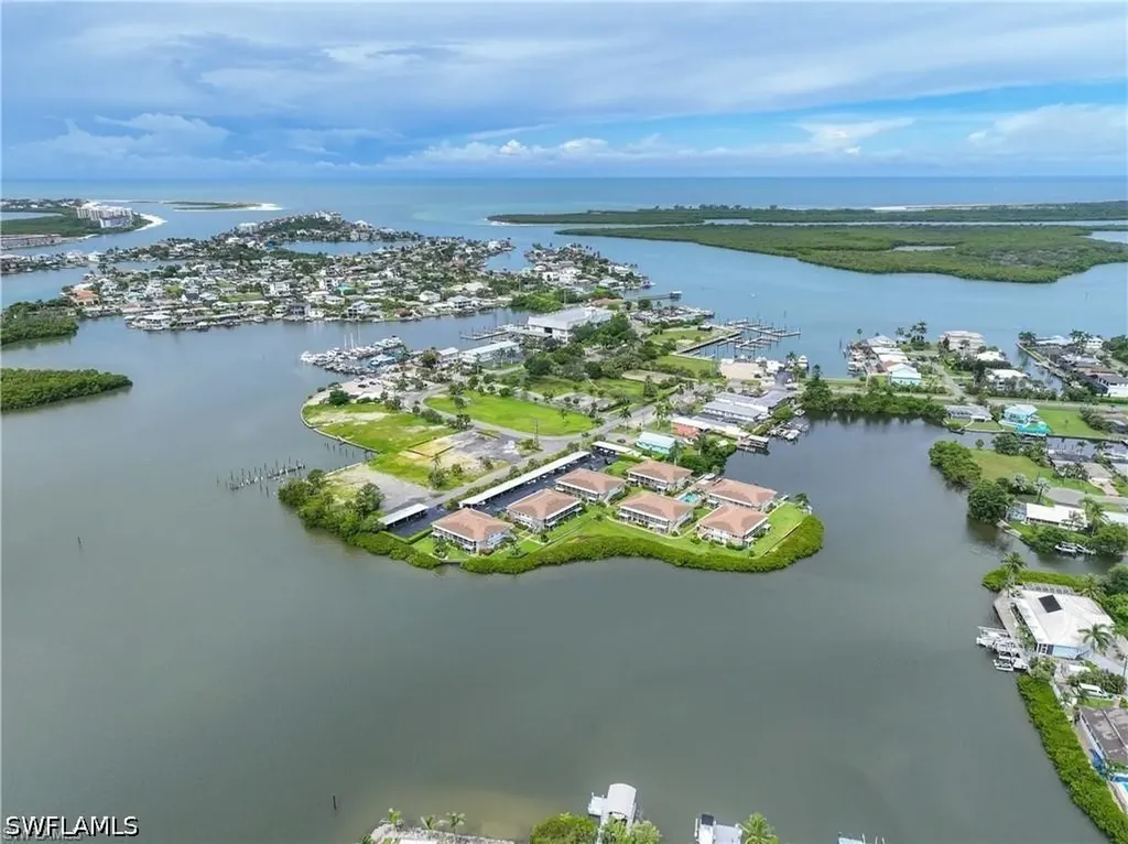 330 Kon Tiki Drive Naples FL 34113