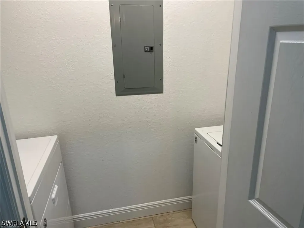 9025 Colby Drive Fort Myers FL 33919