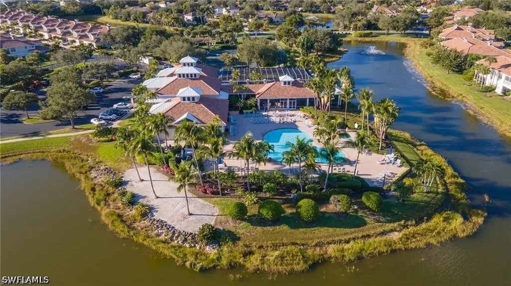 3009 Driftwood Way Naples FL 34109