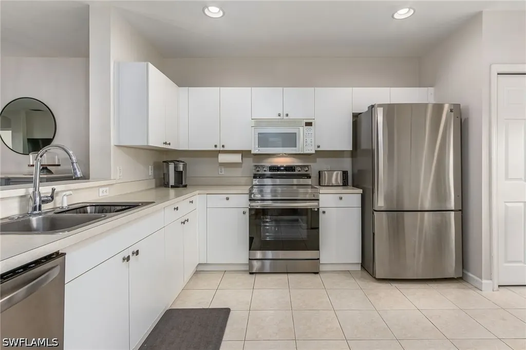 3009 Driftwood Way Naples FL 34109
