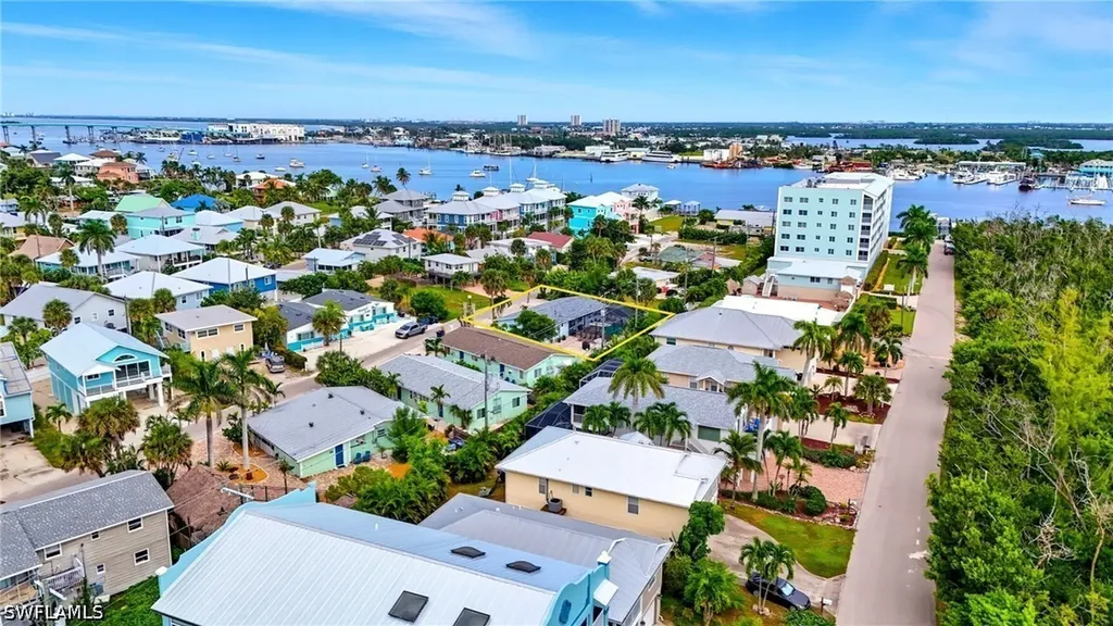240 Fairweather Lane Fort Myers Beach FL 33931