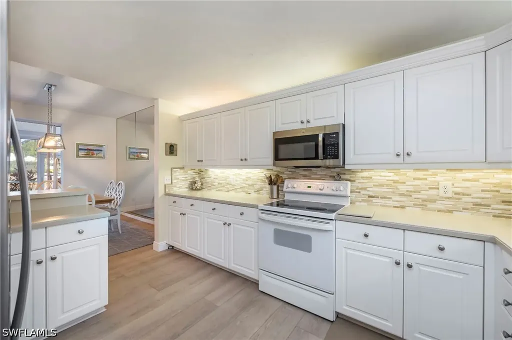 780 Waterford Drive Naples FL 34113