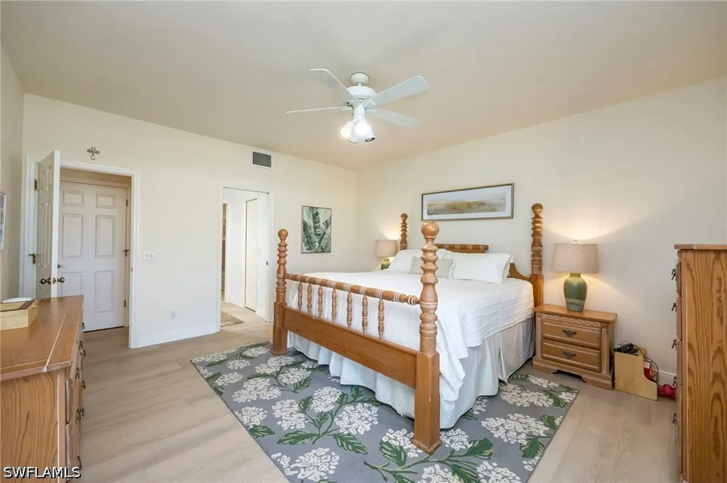780 Waterford Drive Naples FL 34113