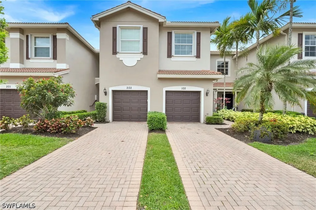 6505 Monterey Point Naples FL 34105