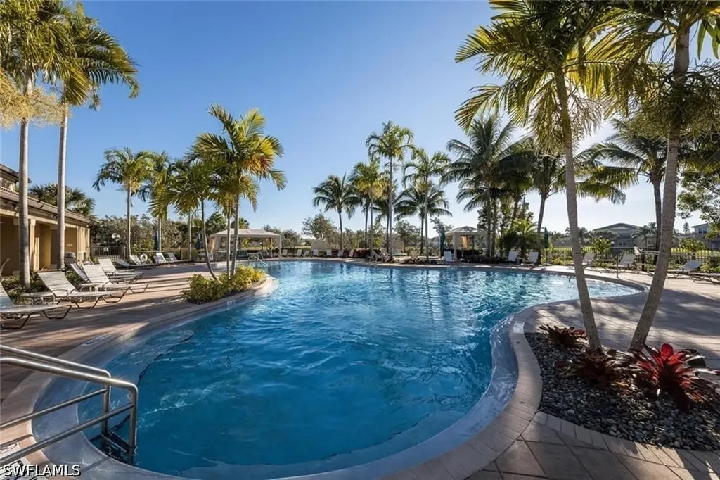 6505 Monterey Point Naples FL 34105