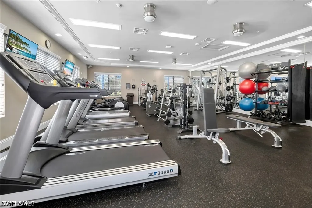 6505 Monterey Point Naples FL 34105