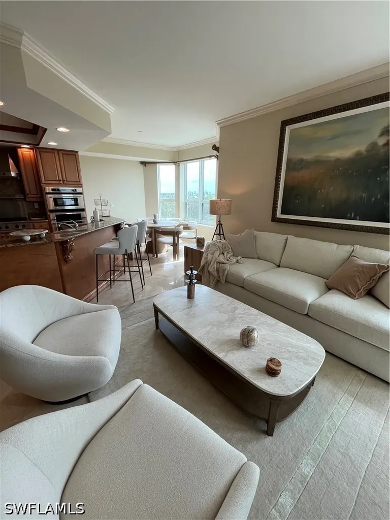 285 Grande Way Naples FL 34110