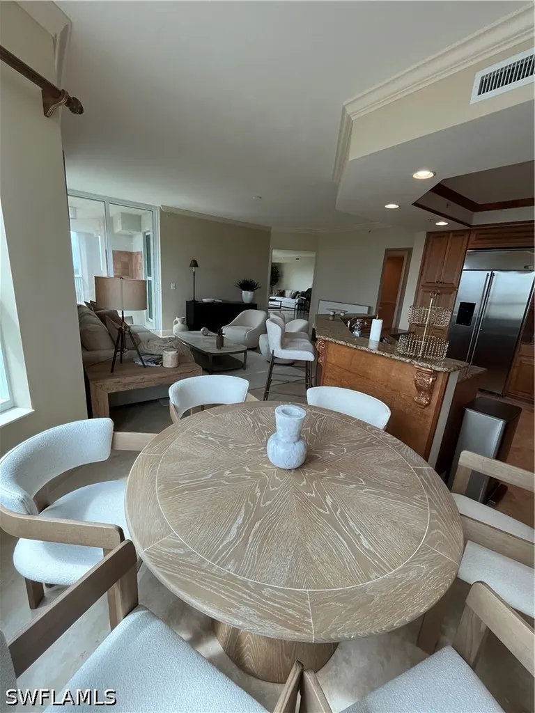 285 Grande Way Naples FL 34110