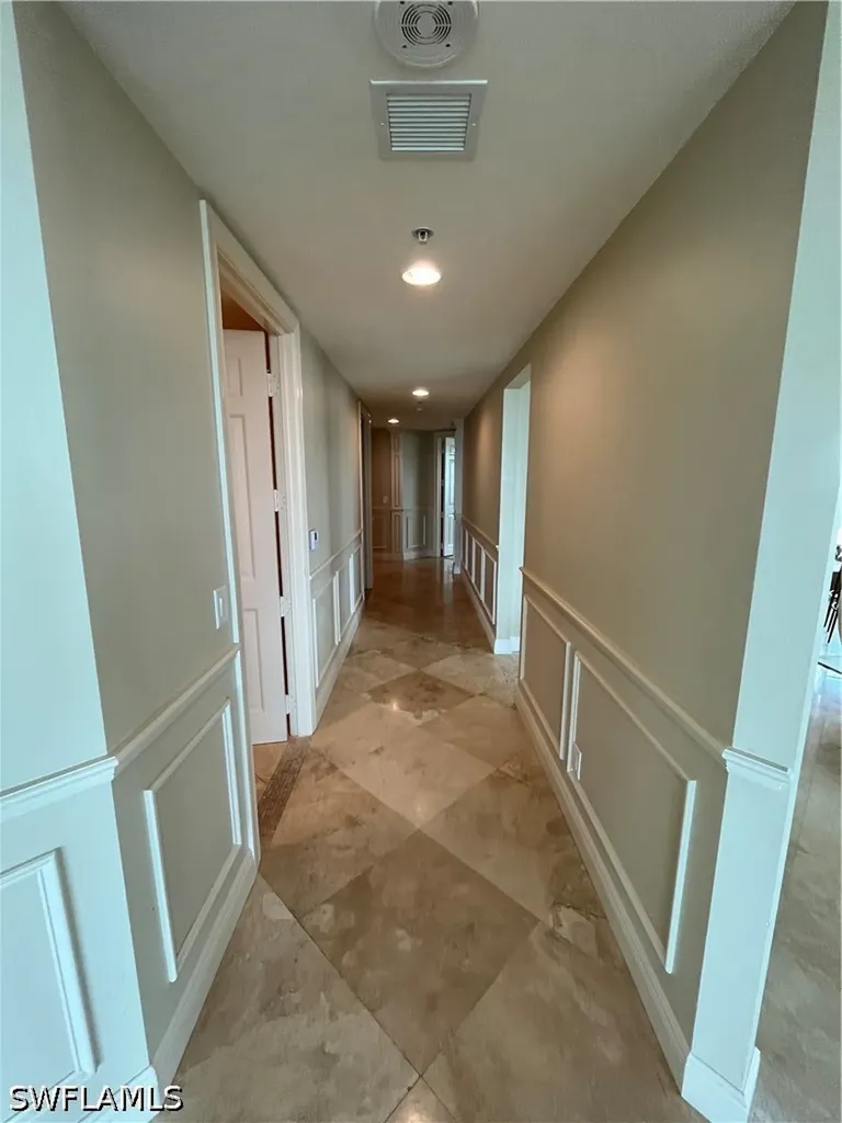 285 Grande Way Naples FL 34110