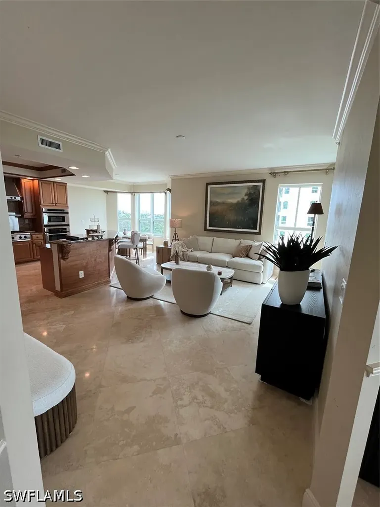 285 Grande Way Naples FL 34110