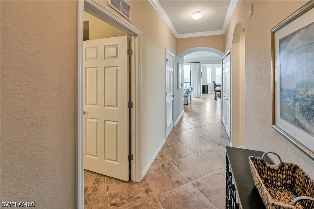 9735 Acqua Court Naples FL 34113