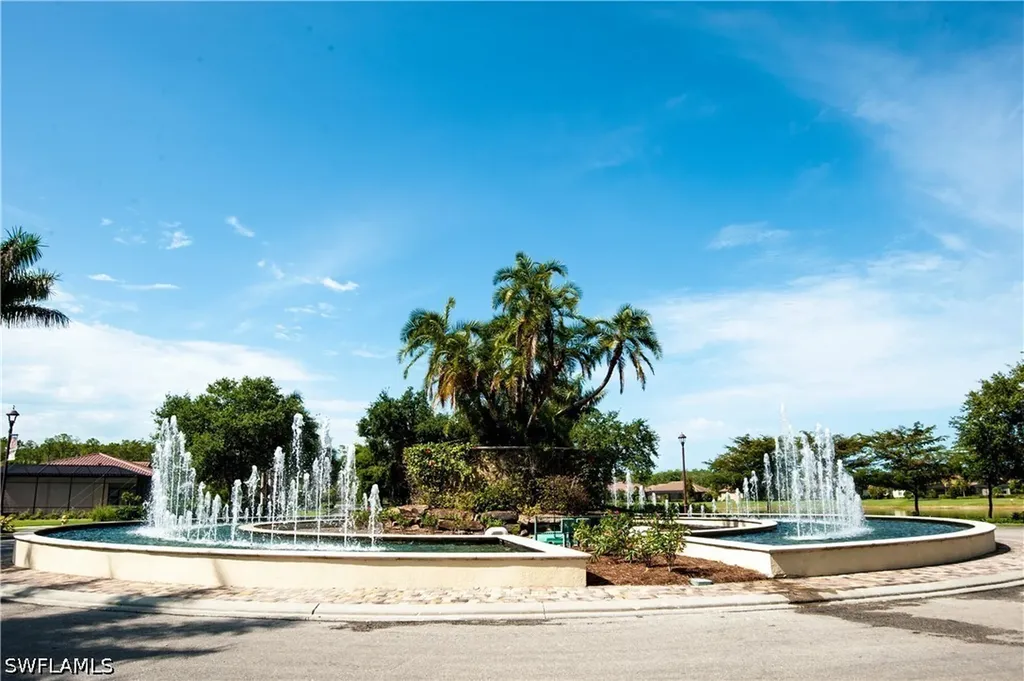 9735 Acqua Court Naples FL 34113