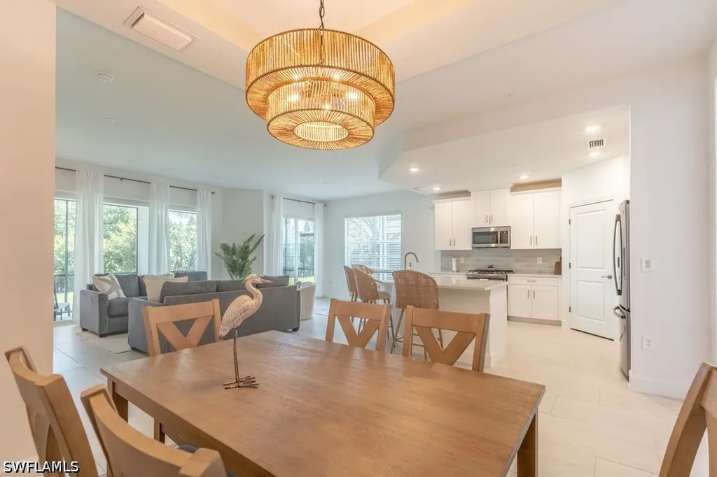 16903 Fairgrove Way Naples FL 34110