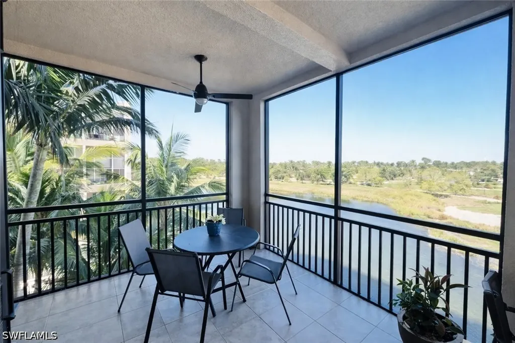 2547 Marquesa Royale Lane Naples FL 34109