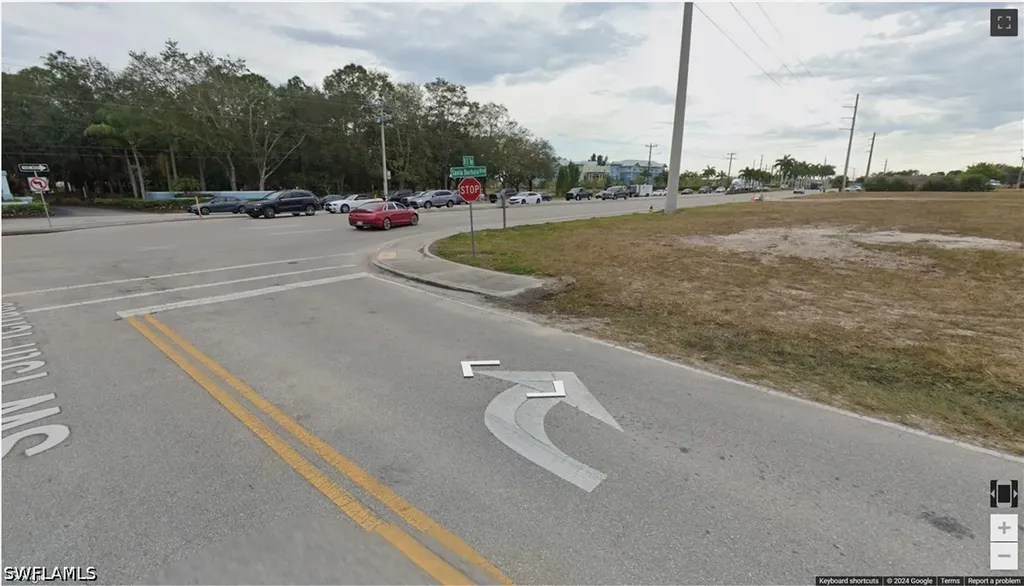 1332 Santa Barbara Boulevard Cape Coral FL 33991