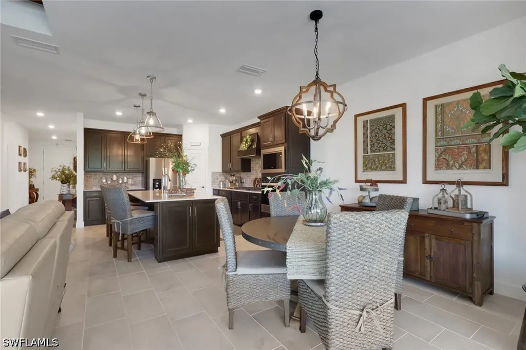 1746 Terreno Boulevard Naples FL 34120