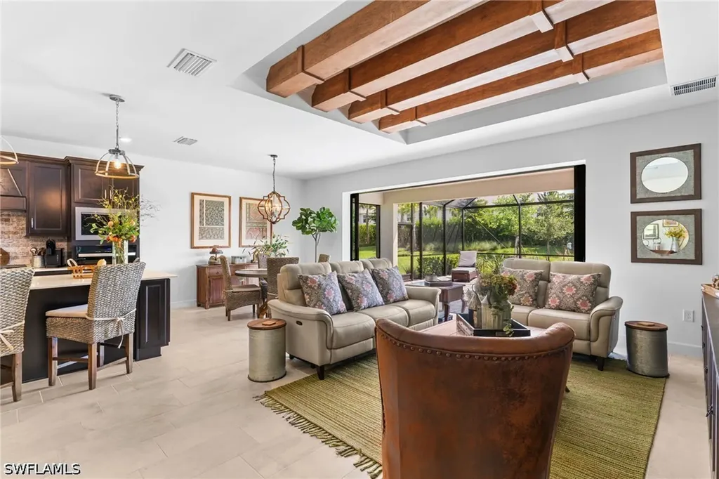 1746 Terreno Boulevard Naples FL 34120