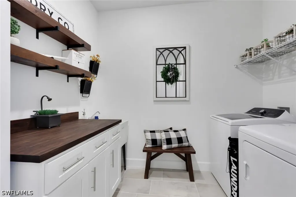 1746 Terreno Boulevard Naples FL 34120