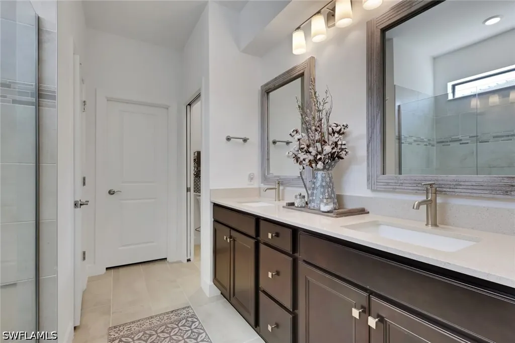 1746 Terreno Boulevard Naples FL 34120