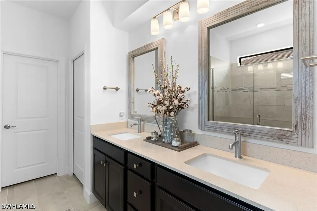 1746 Terreno Boulevard Naples FL 34120