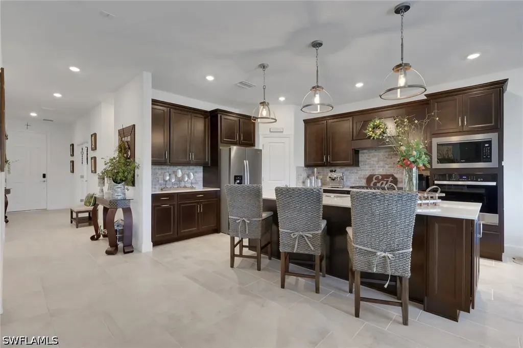 1746 Terreno Boulevard Naples FL 34120