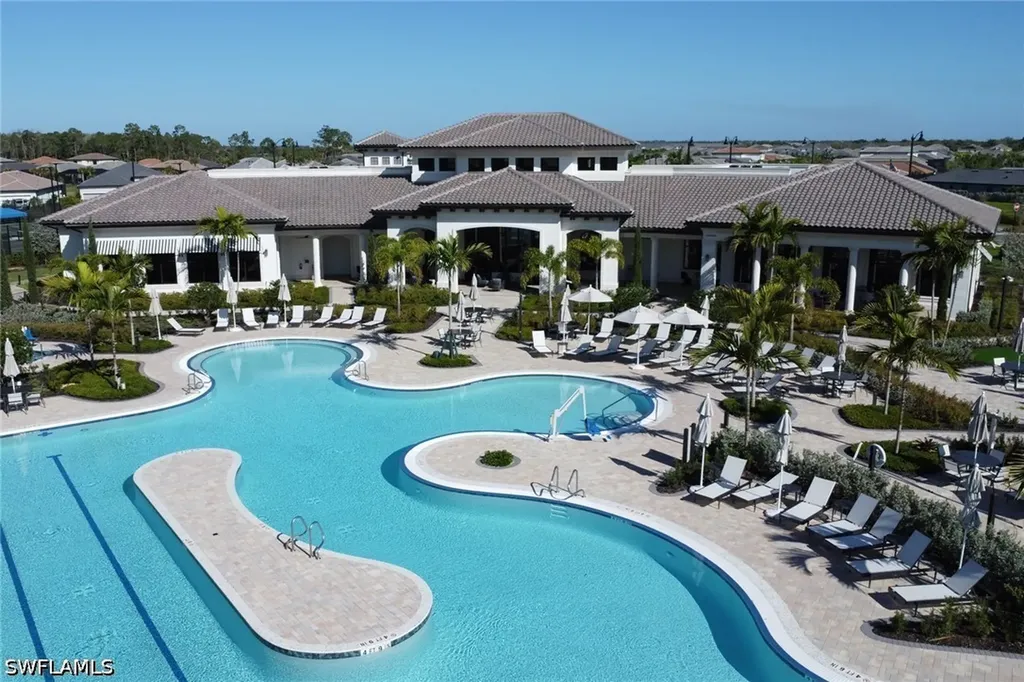 1746 Terreno Boulevard Naples FL 34120