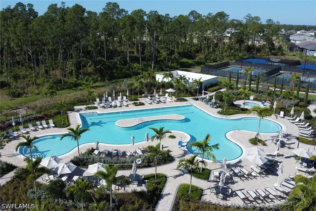 1746 Terreno Boulevard Naples FL 34120