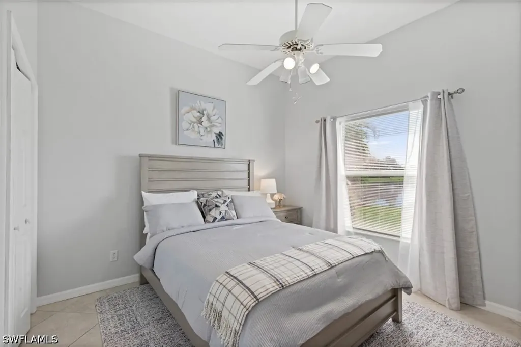 11774 Longshore Way W Naples FL 34119