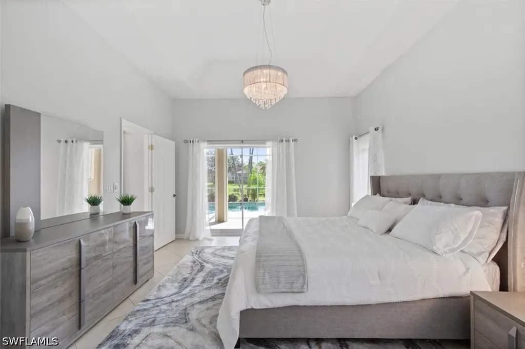 11774 Longshore Way W Naples FL 34119