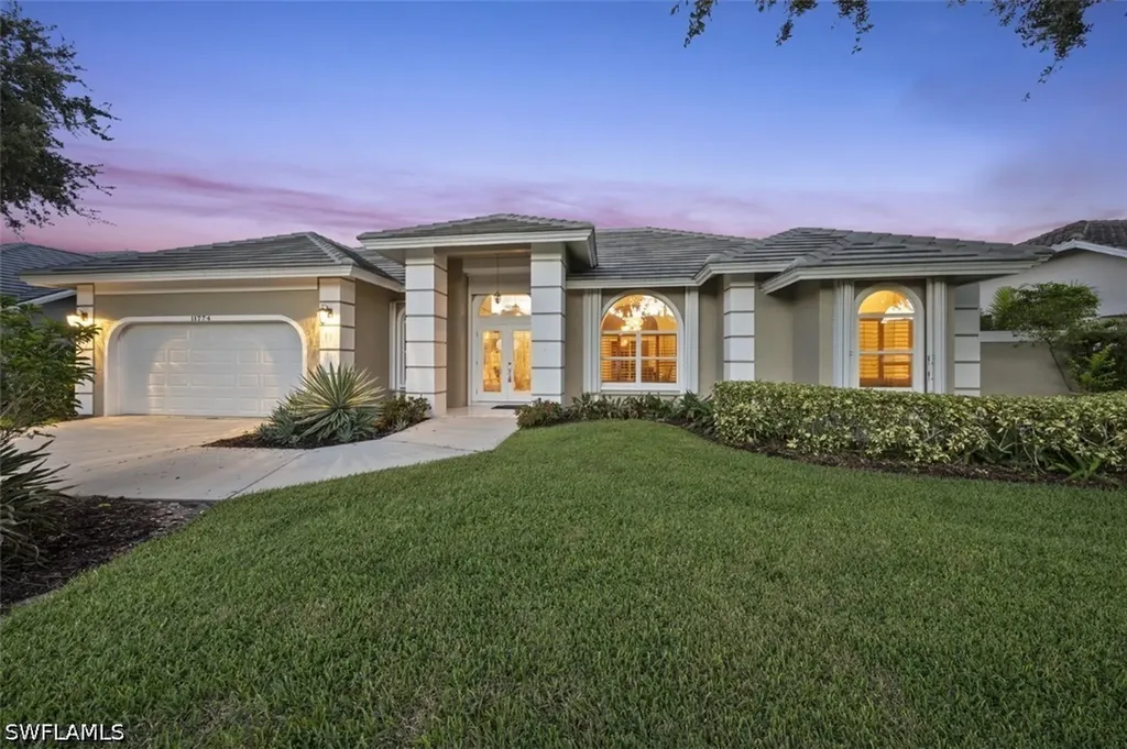 11774 Longshore Way W Naples FL 34119