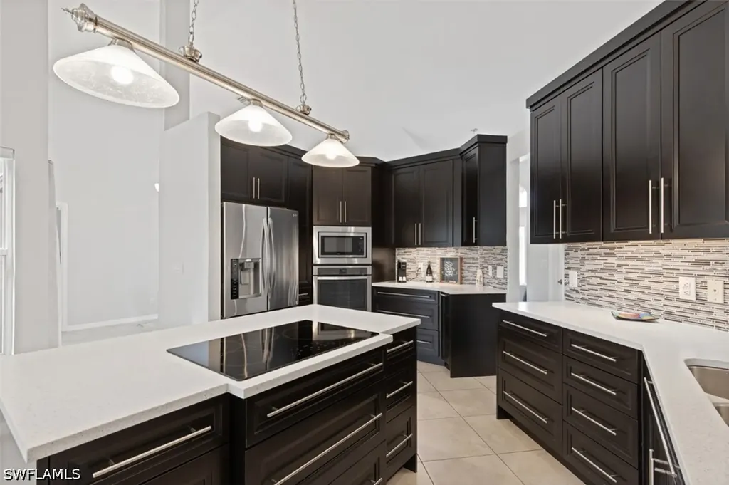 11774 Longshore Way W Naples FL 34119
