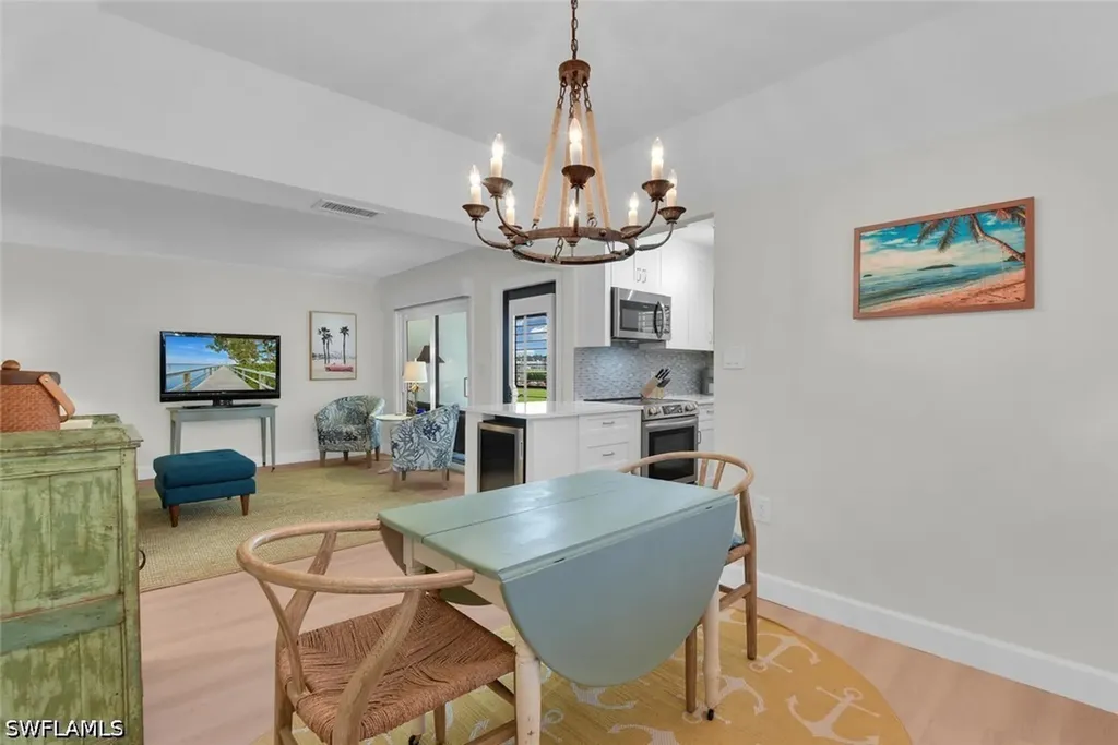 3200 Gulf Shore Boulevard N Naples FL 34103
