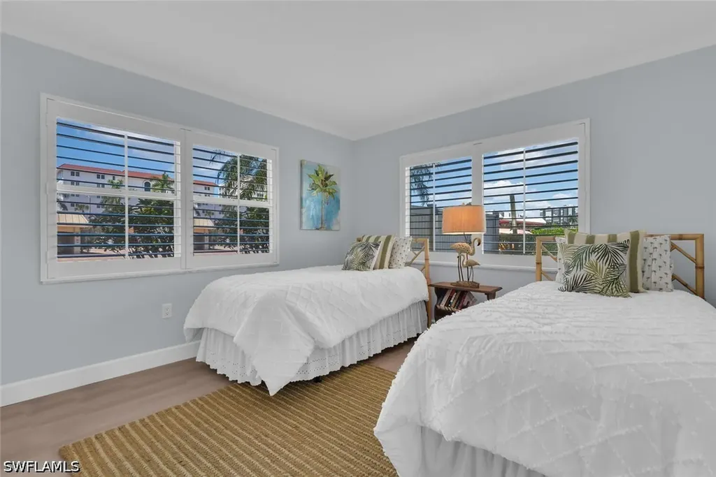 3200 Gulf Shore Boulevard N Naples FL 34103