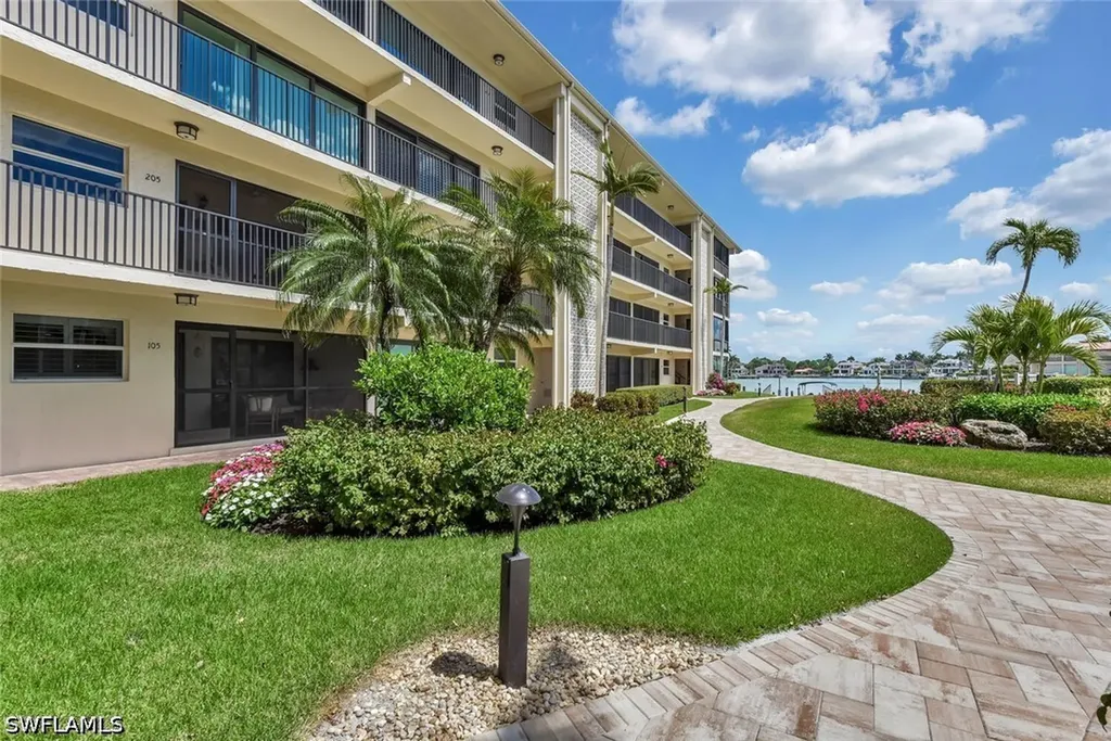 3200 Gulf Shore Boulevard N Naples FL 34103