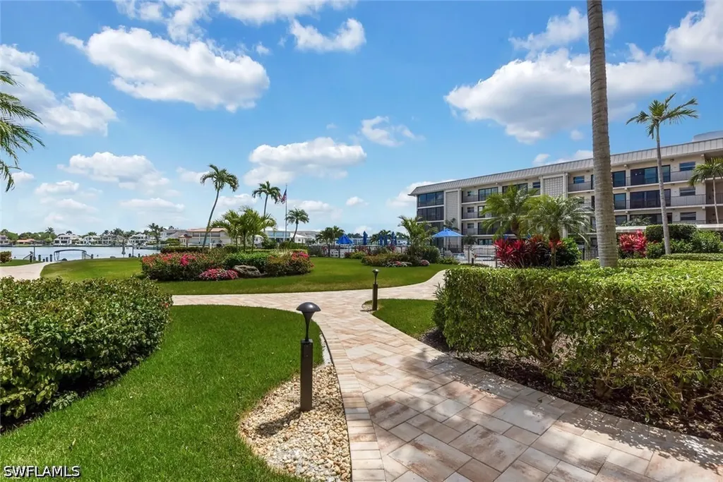 3200 Gulf Shore Boulevard N Naples FL 34103