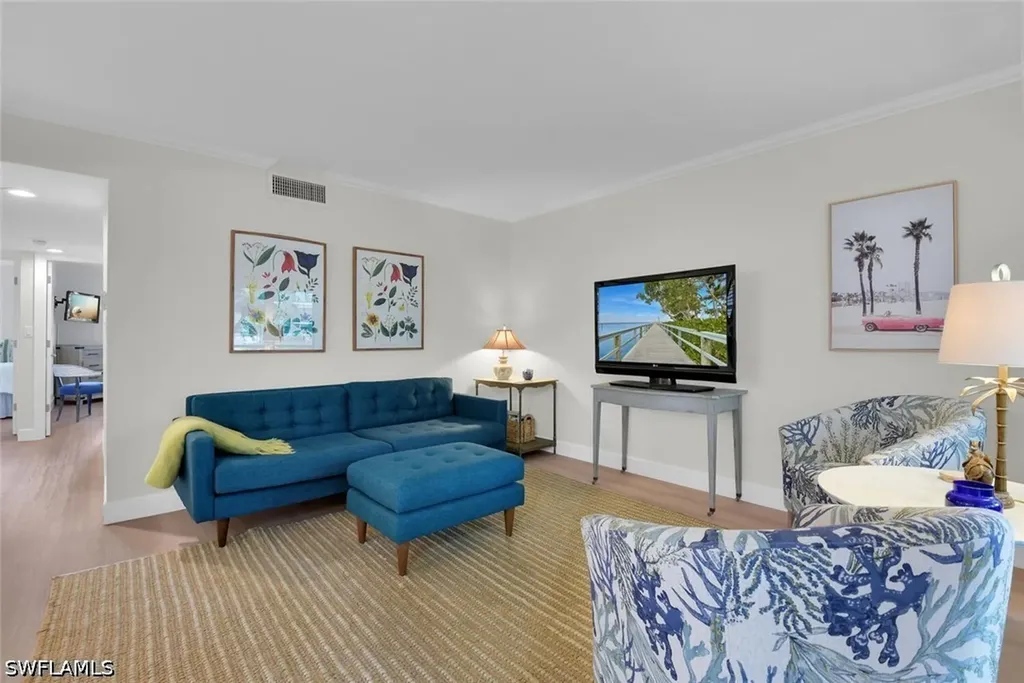 3200 Gulf Shore Boulevard N Naples FL 34103