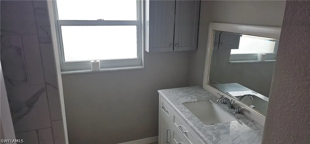 5255 Tiffany Court Cape Coral FL 33904