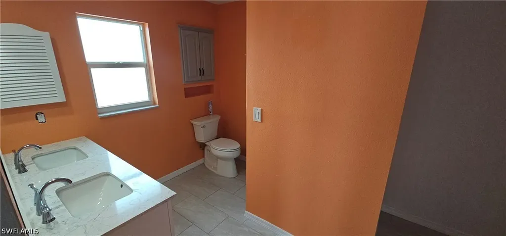 5255 Tiffany Court Cape Coral FL 33904