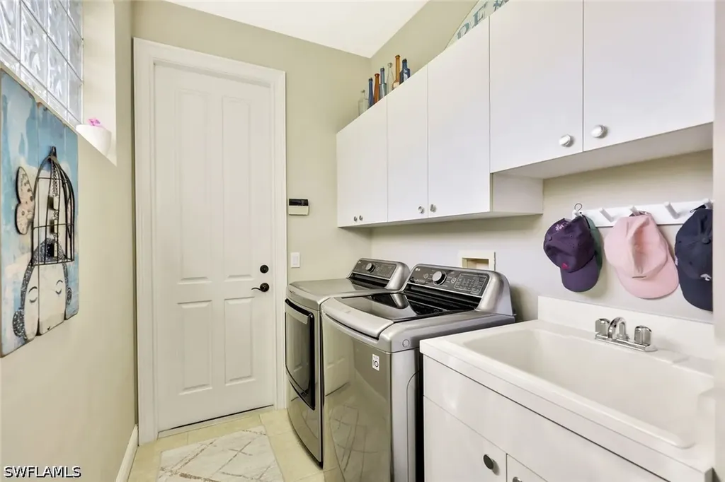 3093 Terramar Drive Naples FL 34119