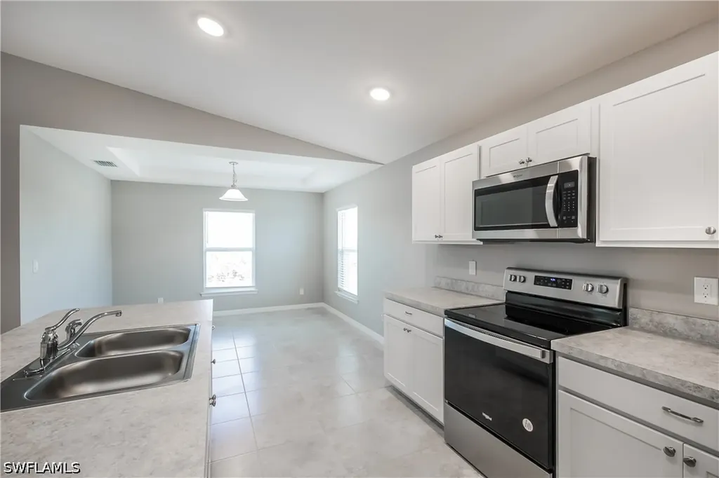 2910 61st Street W Lehigh Acres FL 33971