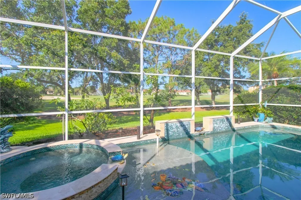152 Napa Ridge Way Naples FL 34119