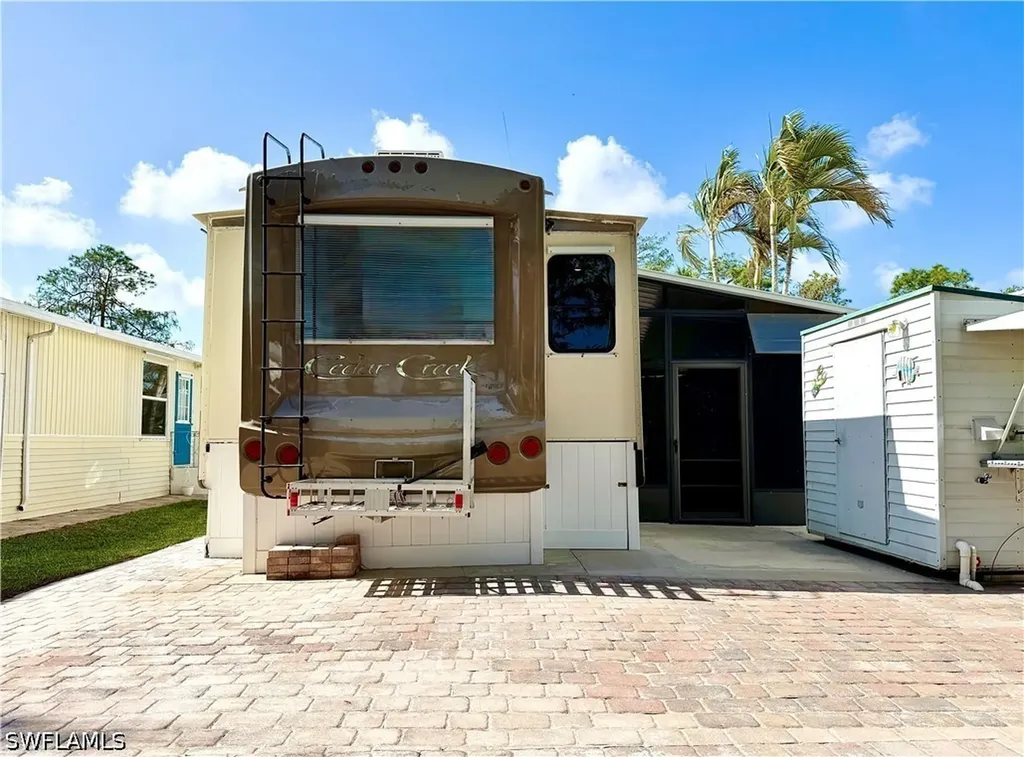 460 Vanda Sanctuary Naples FL 34114