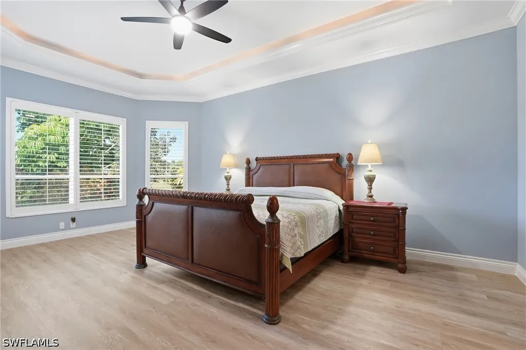 6039 Fairway Court Naples FL 34110