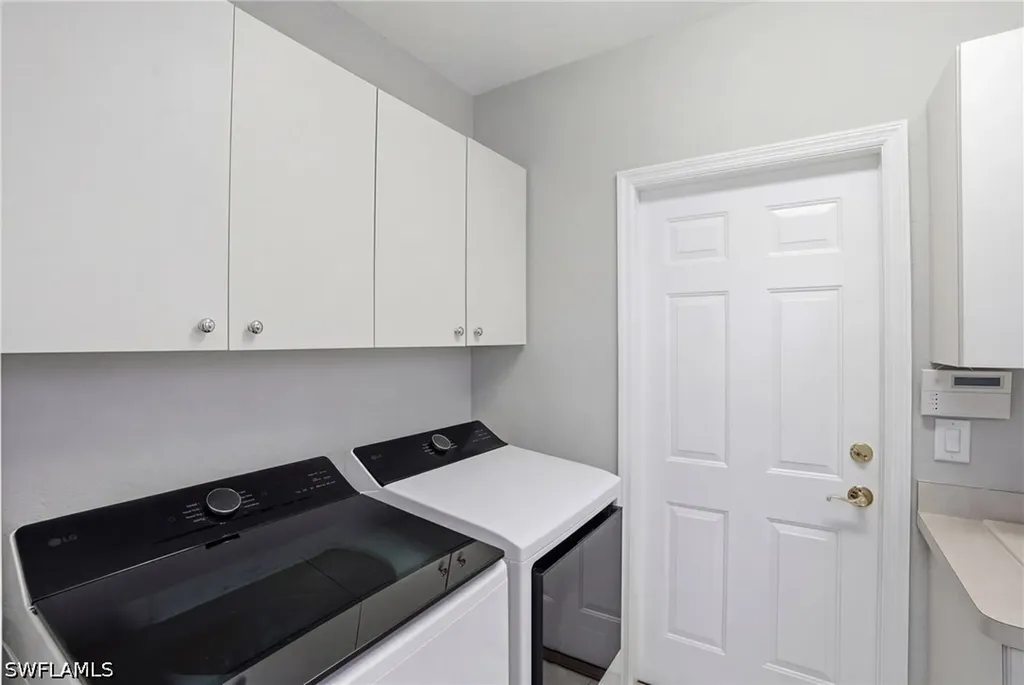 6039 Fairway Court Naples FL 34110